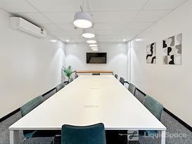 Regus | Makati, Victoria de Makati