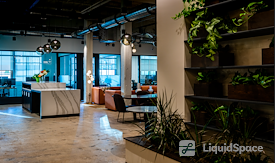 560 Flex by Cummins Station