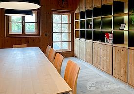 Regus | Hall in Tirol, Hall Haus