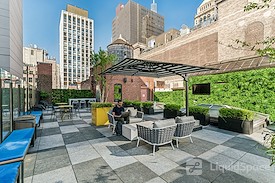 Jay Suites - Fifth Avenue Location