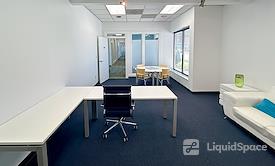 HQ | NC, Greensboro - W Friendly Ave