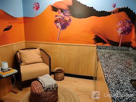 WeWork Prestige Cube