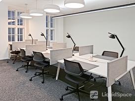 SPACES | Vienna, Schwarzenbergplatz