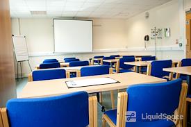 Regus || TOPA Financial Plaza