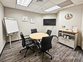 Regus | The District