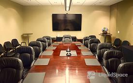 580 Executive Center