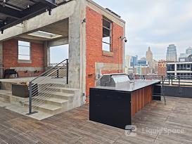 SPACES | MO, Kansas City - Walnut Street