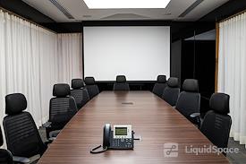 Regus || Lighton Tower