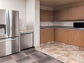 HQ | AB, Edmonton - 9452 51 Avenue NW