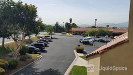 De Anza Office Suites