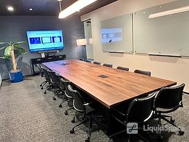 Industrious - Las Olas