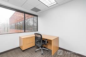 Regus | 100 Horizon