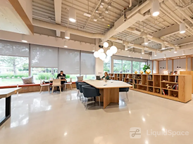 Regus | The Quad