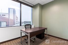 Regus | 1 Ridge Hill