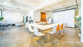 Studio 1418 | 307 west 38th Street 