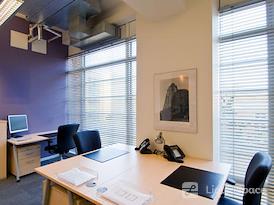 Regus | Farnborough Airport