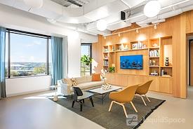 Regus || 111 Congress