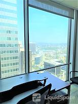 Regus | US Bank Tower