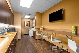 Regus | High Pointe on Parker