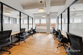 Corporate Suites: 880 3rd Avenue