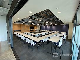 Venture X | Charlotte - The Refinery