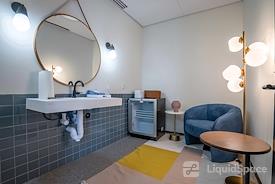 Industrious - 9th and Congress