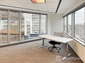 Regus | IL, Chicago - 150 N. Michigan
