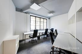 Le Domaine Des Entrepreneurs - Stock Exchange