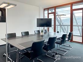 Signature | STUTTGART, SIGNATURE Schlossplatz