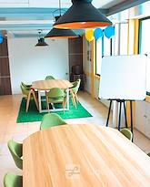 HomeRoom Co-Working and Study Lounge