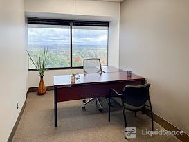 Regus | Foster Plaza
