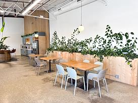 Loloft, Rogers - Flexible Meeting / Event Space 