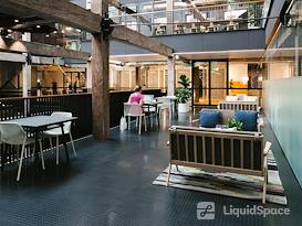 WeWork | 100 Harris St