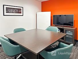 Regus | CA, Beverly Hills - 8383 Wilshire