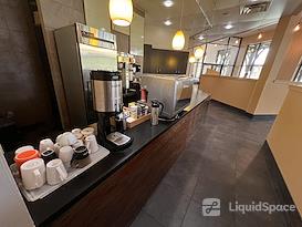 Dwell Coworking Oak Hill