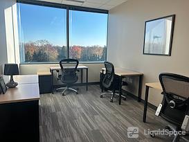 Regus | Parkwood Crossing Center