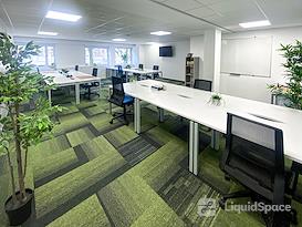 DeskLodge House