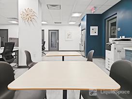 Regus | Indianapolis - W 86th St.