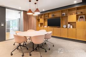 Regus | Miami - Spaces CocoWalk