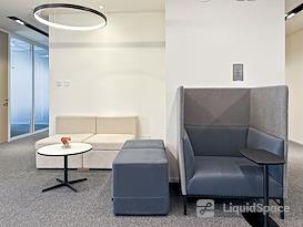 Regus | Tianjin, Vision Hill
