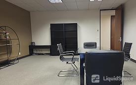 Private Offices • Coworking Spaces • Hybrid Offices 🏢