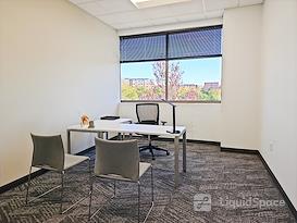 HQ | WI, Madison - Eastpark Blvd