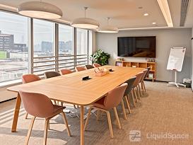 SPACES | Hong Kong, Two Sky Parc