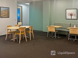 Regus | Horizon Ridge Parkway