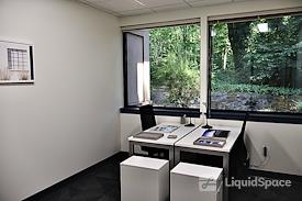 Regus | HQ | Issaquah