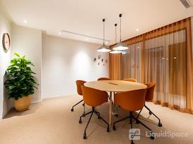 Regus | Hong Kong, Hennessy Road