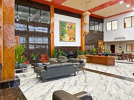 Regus | Carmona, First Global Technopark