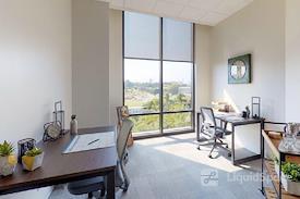 Venture X | Charlotte - The Refinery