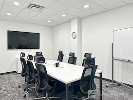 Regus | 3300 Gateway Centre Blvd