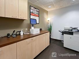 Regus || SouthBridge Center